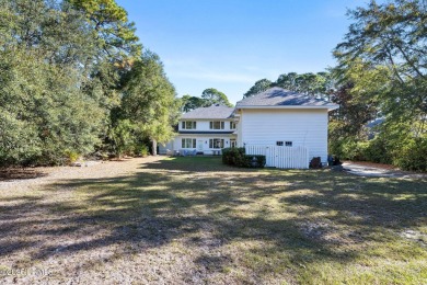 Nestled on a private cul-de-sac in the desirable Palmetto Hall on Palmetto Hall Golf Course in South Carolina - for sale on GolfHomes.com, golf home, golf lot