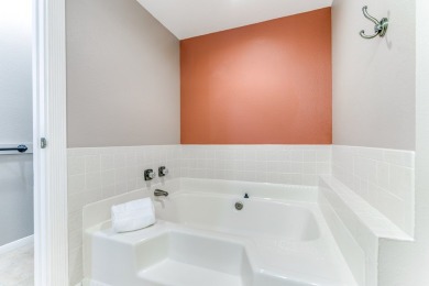 Convenient End Unit Townhome is perfectly located near golf on Scott Schriener Municipal Golf Course in Texas - for sale on GolfHomes.com, golf home, golf lot