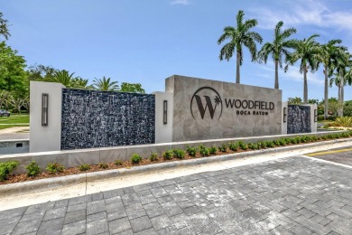 DONT MISS THIS OPPORTUNITY. MOVE- IN READY HOME. JUST BRING YOUR on Woodfield Country Club in Florida - for sale on GolfHomes.com, golf home, golf lot