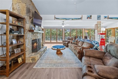 Lake Hartwell location, location, location! Over 100 feet of on The Trail At Chickasaw Pointe in South Carolina - for sale on GolfHomes.com, golf home, golf lot