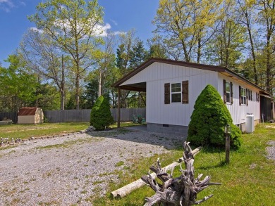 Single Family Residence. Two lots with one newly built home on Pipestem Golf Club - Regulation in West Virginia - for sale on GolfHomes.com, golf home, golf lot
