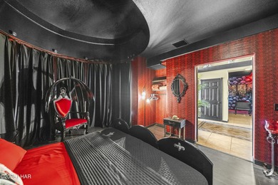 Perfectly positioned along the London Bridge Golf Course, this on London Bridge Golf Course in Arizona - for sale on GolfHomes.com, golf home, golf lot