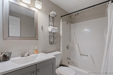 TURN-KEY, INCOME PRODUCING, and 10/10 LOCATION--this fully on The Oaks Golf Course in Missouri - for sale on GolfHomes.com, golf home, golf lot