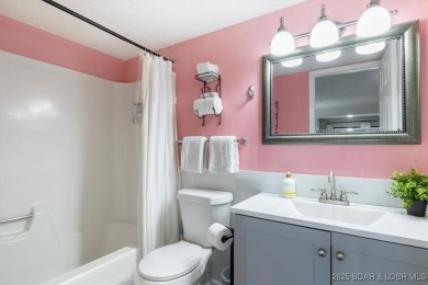 TURN-KEY, INCOME PRODUCING, and 10/10 LOCATION--this fully on The Oaks Golf Course in Missouri - for sale on GolfHomes.com, golf home, golf lot