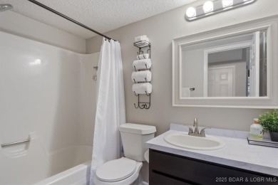 TURN-KEY, INCOME PRODUCING, and 10/10 LOCATION--this fully on The Oaks Golf Course in Missouri - for sale on GolfHomes.com, golf home, golf lot