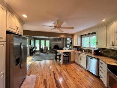This 4 bedroom/3 bath home boasts an amazing view of the Cobb on Glade Springs Resort Golf Course in West Virginia - for sale on GolfHomes.com, golf home, golf lot