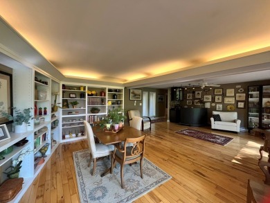 This 4 bedroom/3 bath home boasts an amazing view of the Cobb on Glade Springs Resort Golf Course in West Virginia - for sale on GolfHomes.com, golf home, golf lot