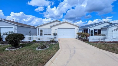 One or more photo(s) has been virtually staged. Welcome to this on Glenview Championship Golf and Country Club in Florida - for sale on GolfHomes.com, golf home, golf lot