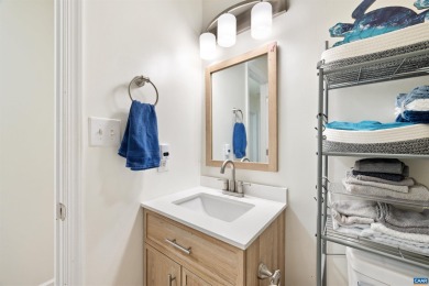 Immaculate, light-filled modern ranch, fully remodeled last year on Lake Monticello Golf Course in Virginia - for sale on GolfHomes.com, golf home, golf lot