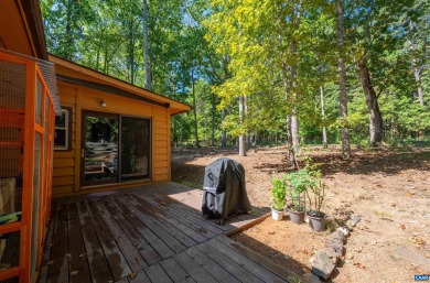 Immaculate, light-filled modern ranch, fully remodeled last year on Lake Monticello Golf Course in Virginia - for sale on GolfHomes.com, golf home, golf lot