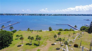 Enjoy your private entrance in this first floor, end unit condo on Martin County Golf Course in Florida - for sale on GolfHomes.com, golf home, golf lot