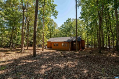 Immaculate, light-filled modern ranch, fully remodeled last year on Lake Monticello Golf Course in Virginia - for sale on GolfHomes.com, golf home, golf lot