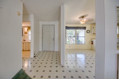 Great 2/2 split floor plan home located on a corner lot in Pine on Pine Lakes Country Club in Florida - for sale on GolfHomes.com, golf home, golf lot