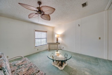 Great 2/2 split floor plan home located on a corner lot in Pine on Pine Lakes Country Club in Florida - for sale on GolfHomes.com, golf home, golf lot