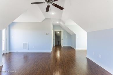 Welcome to the gated, award winning community of River Landing on River Landing Golf Course in North Carolina - for sale on GolfHomes.com, golf home, golf lot