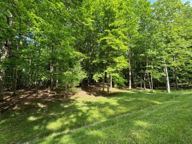 Price to Sell! Premium Gated Community Lot in The Farms at Glade on Glade Springs Resort Golf Course in West Virginia - for sale on GolfHomes.com, golf home, golf lot