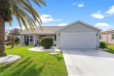 Location, location, location!! 5 minute golf cart ride to on El Diablo Executive Golf Course in Florida - for sale on GolfHomes.com, golf home, golf lot
