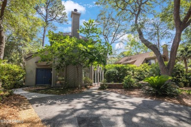 Charming 3BR/3.5BA single-family home in sought-after Shipyard on Shipyard Golf Club in South Carolina - for sale on GolfHomes.com, golf home, golf lot