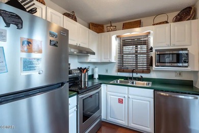 MOUNTAIN VIEW ESCAPE - Perched in Prestigious Cobbly Nob Resort! on Bent Creek Golf Course in Tennessee - for sale on GolfHomes.com, golf home, golf lot