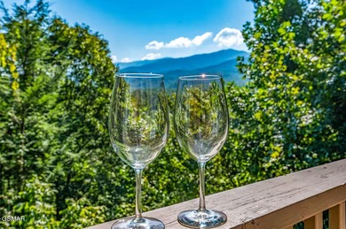 MOUNTAIN VIEW ESCAPE - Perched in Prestigious Cobbly Nob Resort! on Bent Creek Golf Course in Tennessee - for sale on GolfHomes.com, golf home, golf lot