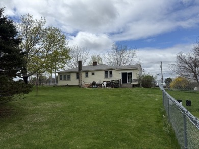 Looking for a Homestead in Charlton? This Ranch style home is on Heritage Country Club in Massachusetts - for sale on GolfHomes.com, golf home, golf lot