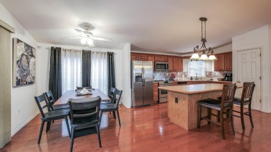 This immaculately kept 3 BD 2 full bath Saint Andrews model on Mays Landing Golf and Country Club in New Jersey - for sale on GolfHomes.com, golf home, golf lot