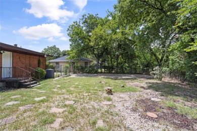 Enjoy the peace and quiet as you escape to your darling new home on Glen Garden Golf and Country Club in Texas - for sale on GolfHomes.com, golf home, golf lot