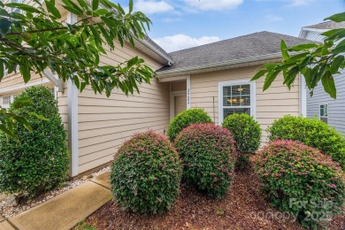 Welcome to this beautifully maintained 3-bedroom, 2.5-bath on Edgewater Golf Club in South Carolina - for sale on GolfHomes.com, golf home, golf lot