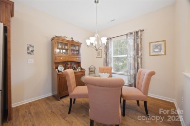 Welcome to this beautifully maintained 3-bedroom, 2.5-bath on Edgewater Golf Club in South Carolina - for sale on GolfHomes.com, golf home, golf lot