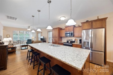 Welcome to this beautifully maintained 3-bedroom, 2.5-bath on Edgewater Golf Club in South Carolina - for sale on GolfHomes.com, golf home, golf lot