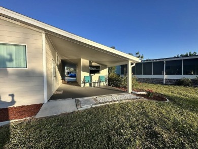 Golfers Delight!!! This is a must see beautiful 2-bedroom / on Lake Fairways Country Club in Florida - for sale on GolfHomes.com, golf home, golf lot