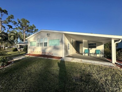 Golfers Delight!!! This is a must see beautiful 2-bedroom / on Lake Fairways Country Club in Florida - for sale on GolfHomes.com, golf home, golf lot