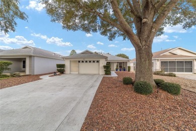 On Top of the World, where living meets convenience. As you on On Top of the World Golf Course in Florida - for sale on GolfHomes.com, golf home, golf lot