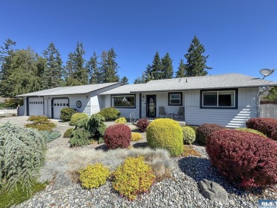 871 Medsker on SunLand Golf and Country Club in Washington - for sale on GolfHomes.com, golf home, golf lot