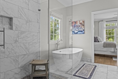 **Sellers offering a Home Warranty that includes coverage for on Harbor Club Golf and Country Club in Georgia - for sale on GolfHomes.com, golf home, golf lot