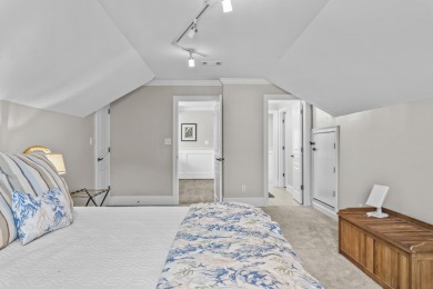 **Sellers offering a Home Warranty that includes coverage for on Harbor Club Golf and Country Club in Georgia - for sale on GolfHomes.com, golf home, golf lot