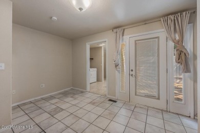 Cozy 3-Bed, 2-Bath Hayden Gem - In-Laws or !

Discover this on Avondale Golf and Tennis Club in Idaho - for sale on GolfHomes.com, golf home, golf lot