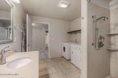Cozy 3-Bed, 2-Bath Hayden Gem - In-Laws or !

Discover this on Avondale Golf and Tennis Club in Idaho - for sale on GolfHomes.com, golf home, golf lot