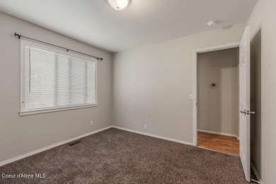 Cozy 3-Bed, 2-Bath Hayden Gem - In-Laws or !

Discover this on Avondale Golf and Tennis Club in Idaho - for sale on GolfHomes.com, golf home, golf lot