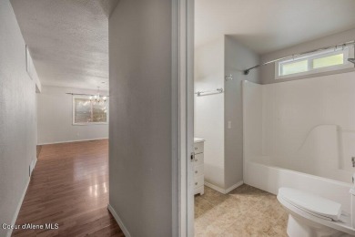 Cozy 3-Bed, 2-Bath Hayden Gem - In-Laws or !

Discover this on Avondale Golf and Tennis Club in Idaho - for sale on GolfHomes.com, golf home, golf lot