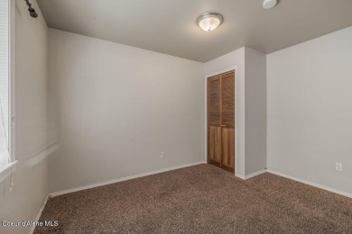 Cozy 3-Bed, 2-Bath Hayden Gem - In-Laws or !

Discover this on Avondale Golf and Tennis Club in Idaho - for sale on GolfHomes.com, golf home, golf lot