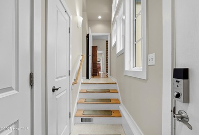 REDUCED PRICE!! Motivated Sellers! CLASSIC and CUSTOM! Welcome on Sound Golf Links at Albemarle Plantation in North Carolina - for sale on GolfHomes.com, golf home, golf lot