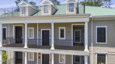 Spacious 3-bedroom, 3-bath condo with over 2,000 square feet of on Crescent Pointe Golf Club in South Carolina - for sale on GolfHomes.com, golf home, golf lot