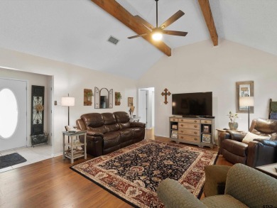 Charming 3-Bedroom Retreat in Holly Lake Ranch - Peace, Privacy on Holly Lake Ranch Golf Club in Texas - for sale on GolfHomes.com, golf home, golf lot