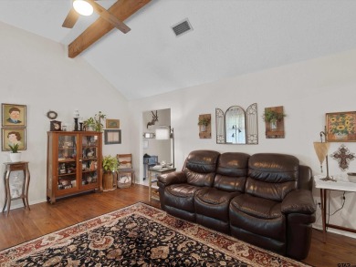 Charming 3-Bedroom Retreat in Holly Lake Ranch - Peace, Privacy on Holly Lake Ranch Golf Club in Texas - for sale on GolfHomes.com, golf home, golf lot