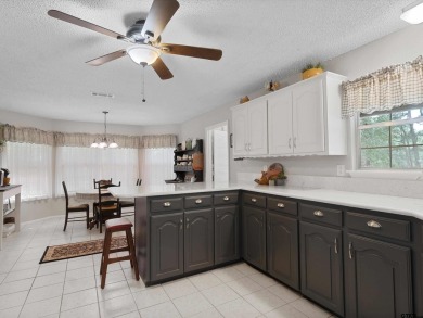 Charming 3-Bedroom Retreat in Holly Lake Ranch - Peace, Privacy on Holly Lake Ranch Golf Club in Texas - for sale on GolfHomes.com, golf home, golf lot