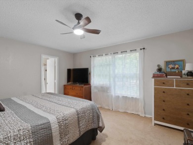 Charming 3-Bedroom Retreat in Holly Lake Ranch - Peace, Privacy on Holly Lake Ranch Golf Club in Texas - for sale on GolfHomes.com, golf home, golf lot