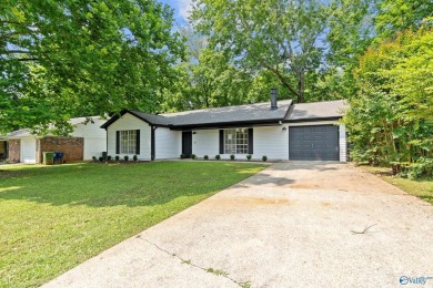 Beautifully renovated and filled with natural light, this 3 bed on Huntsville Country Club in Alabama - for sale on GolfHomes.com, golf home, golf lot