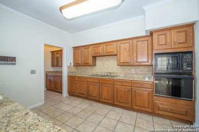Welcome Home to this beautifully appointed 3 bedroom 2.5 on The Club at Sonterra in Texas - for sale on GolfHomes.com, golf home, golf lot