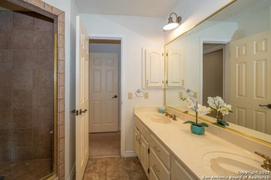 Welcome Home to this beautifully appointed 3 bedroom 2.5 on The Club at Sonterra in Texas - for sale on GolfHomes.com, golf home, golf lot